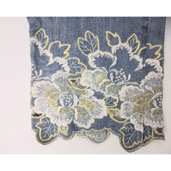 Pilcro Anthropologie Jeans Size 32 Blue High Rise Bootcut Embroidered Cropped - Picture 5 of 14